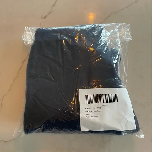 Quince Cashmere Navy Sweatpants Size 10 Kids - Picture 8 of 8